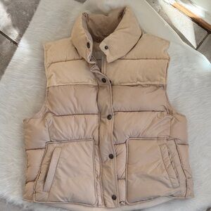 American Eagle Outfitters Beige Puffer Vest